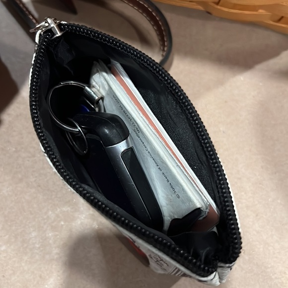 NEw York City Change Purse - Picture 8 of 10